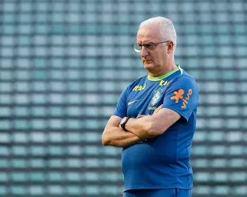 Em 1º treino, Dorival tem conversas com Endrick e Vini Jr.