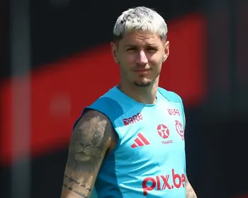 José Boto avalia renovação de Varela como ‘urgente’ e quer valorizar Gerson no Flamengo