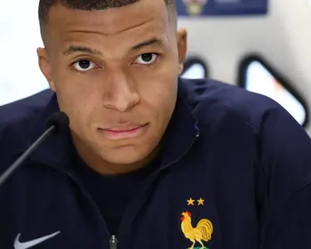 Mbappé revela lição após ter sido cortado das últimas convocações da França