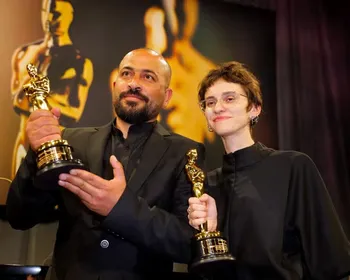 Palestino vencedor do Oscar é linchado por colonos e preso por militares de Israel