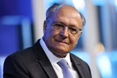 
			
				Alckmin deve representar o Brasil em missa inaugural de Leão XIV
			
			