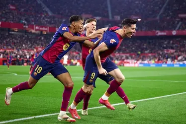 
			
				Barcelona passa de 40 gols em 2025, e técnico dá três dias de folga
			
			