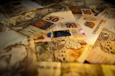 
			
				Brasil pode perder R$ 1 bilhão com isenção na importação de alimentos
			
			