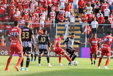  CRB leva dois gols, mas arranca empate heroico com ASA no jogo de ida da final do Alagoano 