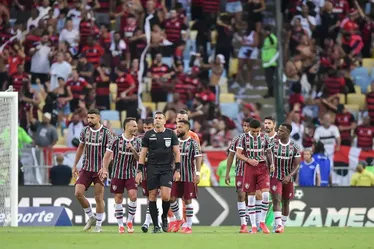 
			
				Flamengo x Fluminense: empate consagra título do Flamengo no Carioca 2025
			
			