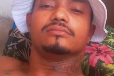 
			
				Suspeito de matar mulher a facadas em Cajueiro é encontrado morto em Capela
			
			