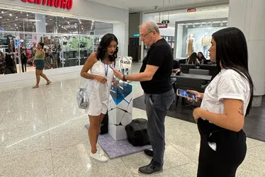 
			
				O Boticário celebra lançamento de perfumaria masculina, Clash, com ativação no Parque Shopping
			
			