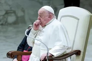 
			
				Papa Francisco está com infecção polimicrobiana; entenda condição
			
			