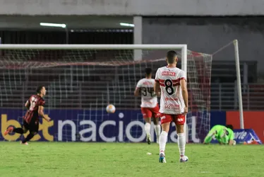 
			
				Pela Copa do Nordeste, CRB não sai do empate com o Moto Club: 2 a 2
			
			