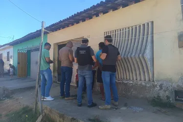 
			
				Preso suspeito de matar a própria filha de 1 ano com paulada em Santana do Ipanema
			
			