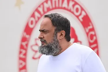 
			
				São Paulo parabeniza Olympiacos e indica avanço em negociações; entenda
			
			