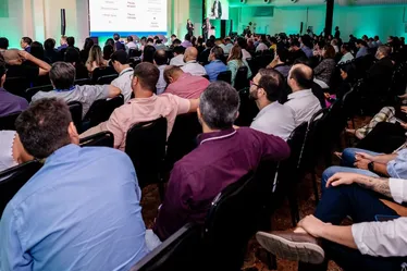 
			
				Summit: 1 milhão de pessoas tiveram acesso a abastecimento de água tratada entre 2004 e 2022, revela estudo
			
			