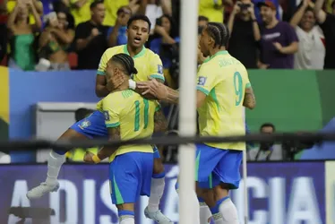 
			
				Vini Jr. decide no fim, Brasil vence Colômbia pelas Eliminatórias e dá respiro a Dorival
			
			