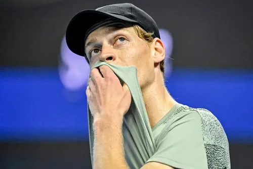 
				Após caso de doping, Jannik Sinner é excluído do prêmio Laureus, o Oscar do Esporte
			
			