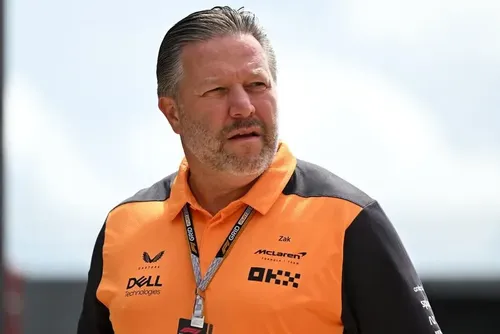 
				CEO da McLaren explica rivalidade com chefe da Red Bull: ‘Não gosto de como ele age’
			
			