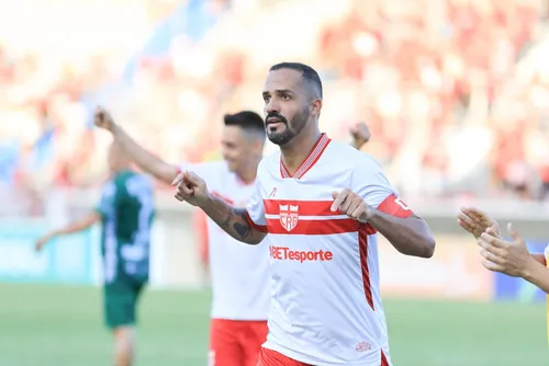 
				CRB goleia o Coruripe e carimba a classificação para a semifinal do Alagoano: 5 a 0
			
			