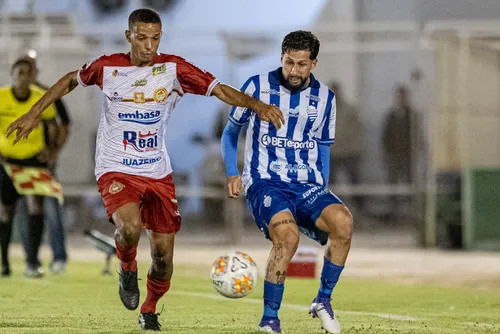 
				CSA empata com a Juazeirense e se mantém líder do Grupo B da Copa do Nordeste: 2 a 2
			
			