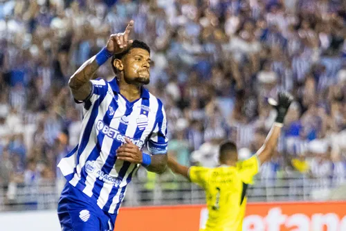 
				Massacre azulino: CSA domina, goleia e avança na Copa do Brasil
			
			