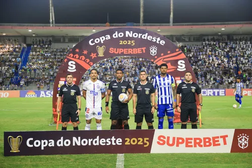 
				CSA perde para o Bahia e deixa a liderança do Grupo B da Copa do Nordeste: 2 a 1
			
			