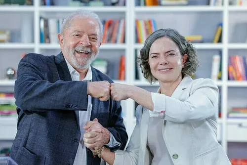 
				Câmara torrou R$466 milhões durante recesso
			
			