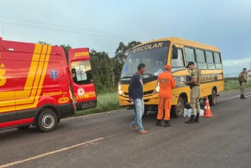 
				Ciclista morre após ser atropelado e arrastado por ônibus escolar
			
			