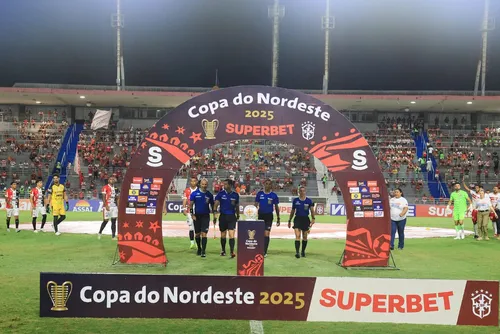 
				Com dois gols de Ciel, ex-ASA, CRB perde para o Ferroviário, pela Copa do Nordeste: 2x1
			
			