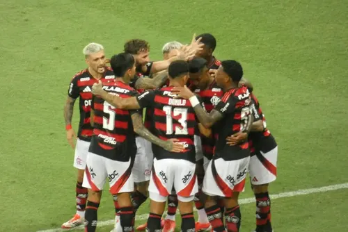 
				Com gol de Bruno Henrique e pintura de Cebolinha, Flamengo vence o Vasco no Maracanã
			
			