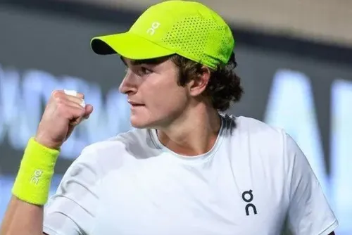 
				Definido o primeiro rival de João Fonseca no Masters 1000 de Miami
			
			