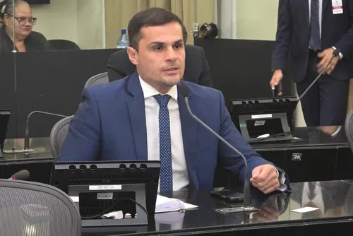 
				Deputado Alexandre Ayres parabeniza Segurança Pública pela atuação durante o Carnaval
			
			