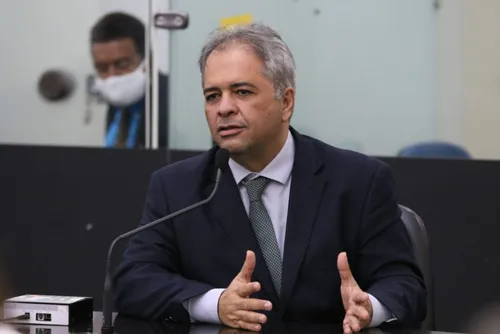 
				Deputado Sílvio Camelo destaca avanços na Saúde com a inauguração do Hospital de Palmeira
			
			