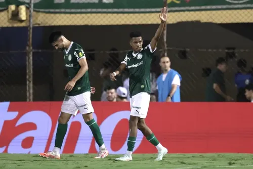 
				Em busca do tetra, Palmeiras pode contar com Vitor Roque na semifinal
			
			