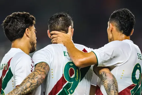 
				Fluminense goleia Águia de Marabá e avança na Copa do Brasil
			
			