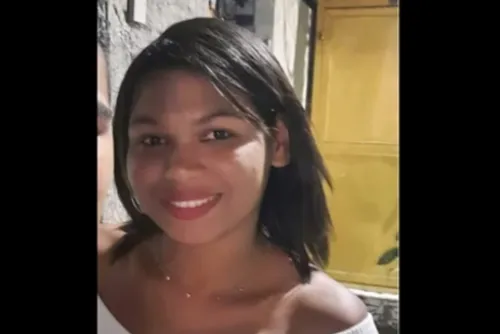 
				Homem invade casa pelo duto do ar-condicionado e mata a ex a facadas
			
			