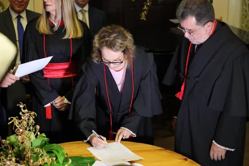
				MP de Alagoas empossa novas procuradoras e reforça presença feminina no órgão
			
			