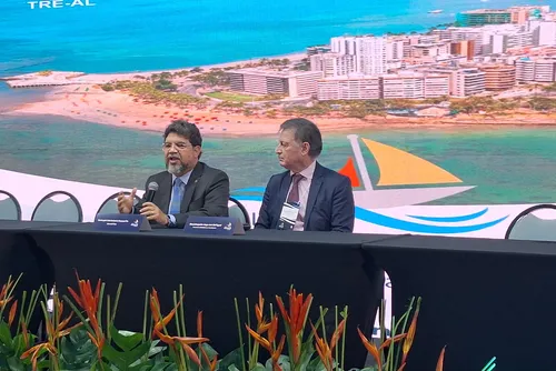 
				Maceió recebe encontro das Escolas Eleitorais e inicia projeto contra fake news
			
			