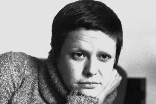 
				Mansão que pertenceu à Elis Regina foi alugada por R$ 94 mil no Carnaval
			
			