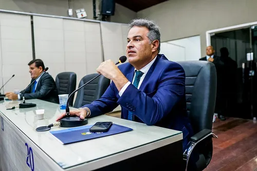 
				Samyr Malta aborda normas de acompanhamento da SEMED
			
			