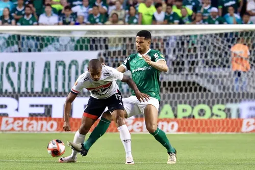 
				São Paulo: jogadores lamentam falta de vitórias, mas comemoram ponto contra o Palmeiras
			
			