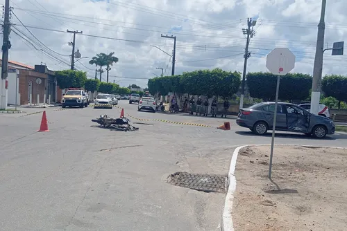 
				Sem capacete e inabilitado, motociclista fica ferido em acidente na AL-105
			
			