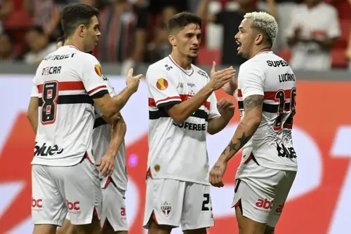 
				Vaias e crítica: São Paulo tem pressão maior diante o clássico com Palmeiras
			
			