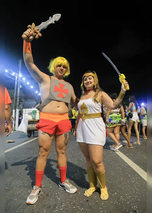 
			
				Jaraguá Folia atrai multidão para o frevo no bairro histórico de Maceió
			
			