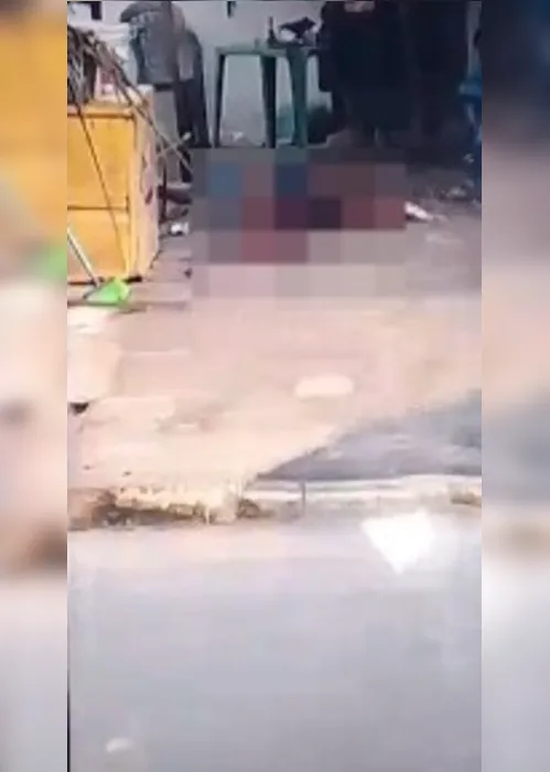 
			
				Jovem de 24 anos é morto com facadas na cabeça por vizinho em Rio Largo
			
			