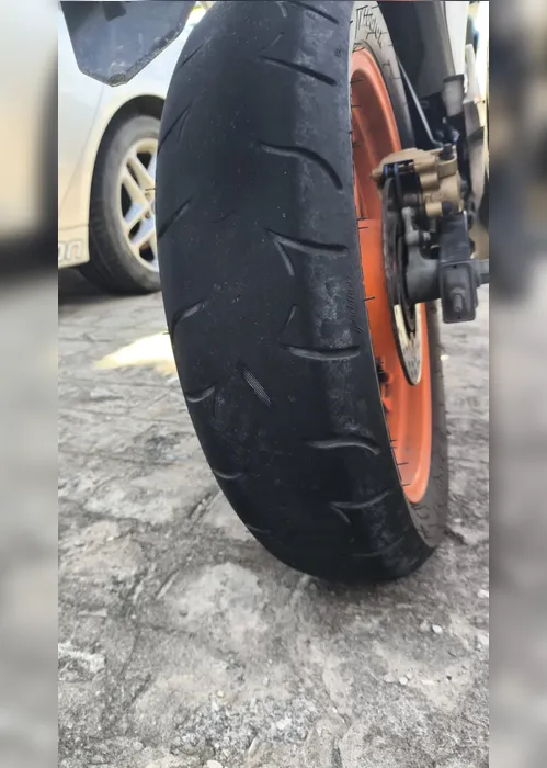 
			
				Motociclista que ameaçou agente de trânsito com faca é flagrado com veículo irregular em Maceió
			
			