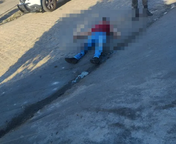 Homem é vítima de tentativa de homicídio em Arapiraca; revólver usado no crime foi apreendido