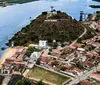 Polícia investiga morte de recém-nascida encontrada enrolada em pano no Sertão imagem