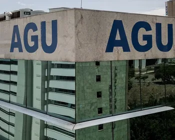 AGU pede bloqueio de bens de mais 14 investigados por fraude no INSS