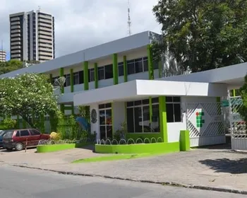 Ifal suspende aulas em Maceió e fará atos contra violência de gênero