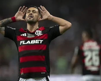 Artilheiro do Brasileirão, Arrascaeta garante vitória do Flamengo contra o Bahia