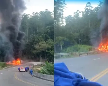 Batida entre carro, carreta e ônibus mata 2, fere 12 e fecha a BR-280
