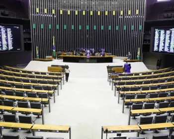 Câmara aprova urgência de projeto que aumenta número de deputados